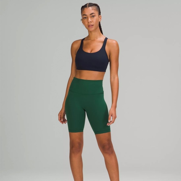 Lululemon All Powered Up Bra *Medium Support | TrueNavy | 32DD | New (w/ tags) - Picture 3 of 5